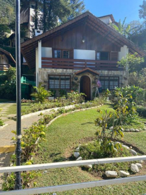 Casa encantadora na serra-Teresópolis